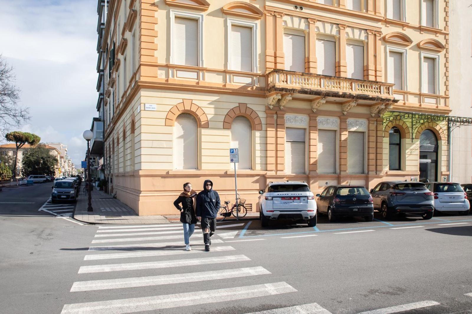 "Burlamacca" Luxury Apartment Viareggio Eksteriør bilde